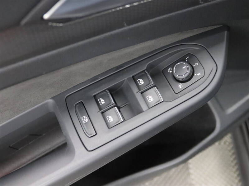 2024 Volkswagen Golf GTI S