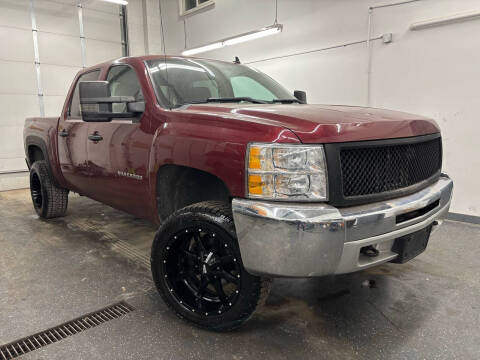 2013 Chevrolet Silverado 1500 for sale at Sunfish Lake Motors in Ramsey MN