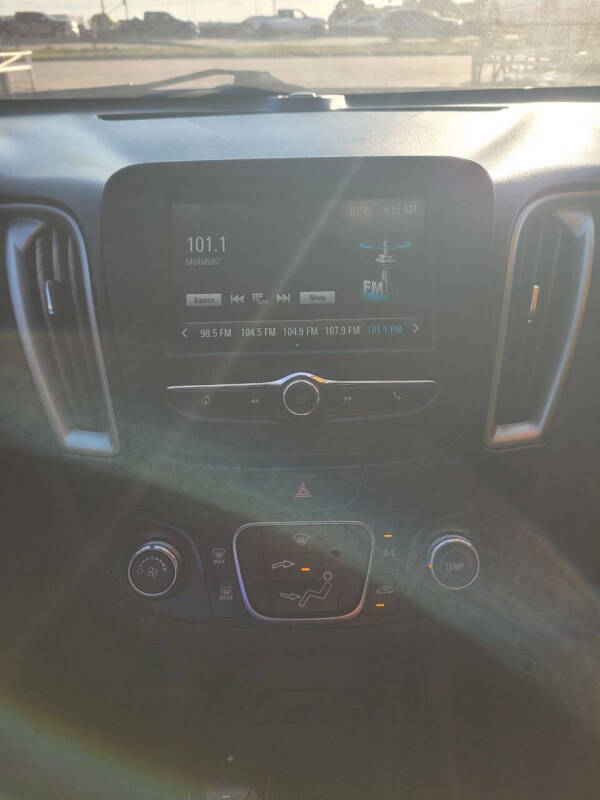 2017 Chevrolet Malibu LS