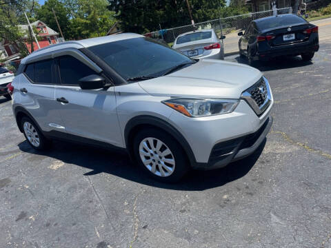 2018 Nissan Kicks S