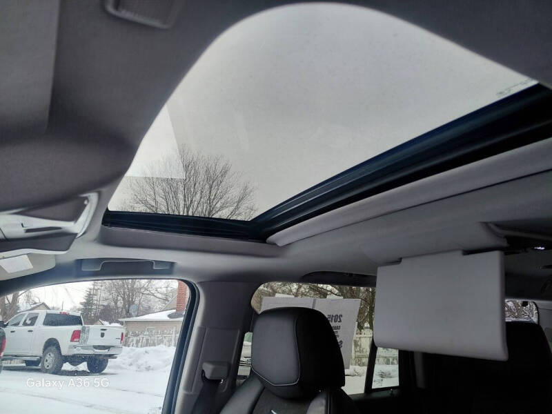 2015 Cadillac Escalade Luxury