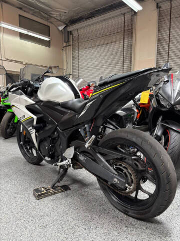 2017 Yamaha YZF-R3