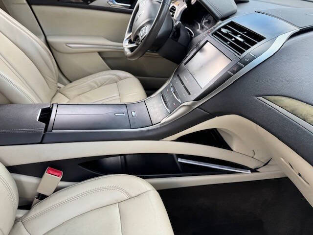 2014 Lincoln MKZ Hybrid