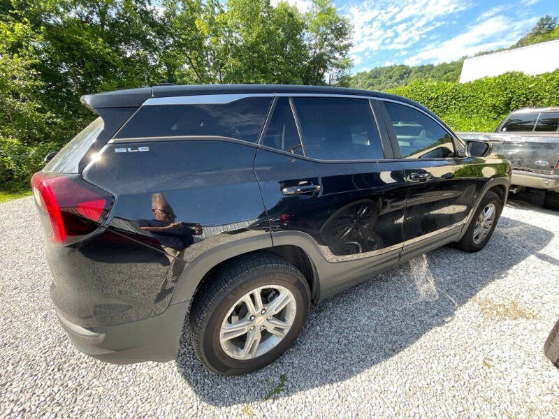 2023 GMC Terrain SLE