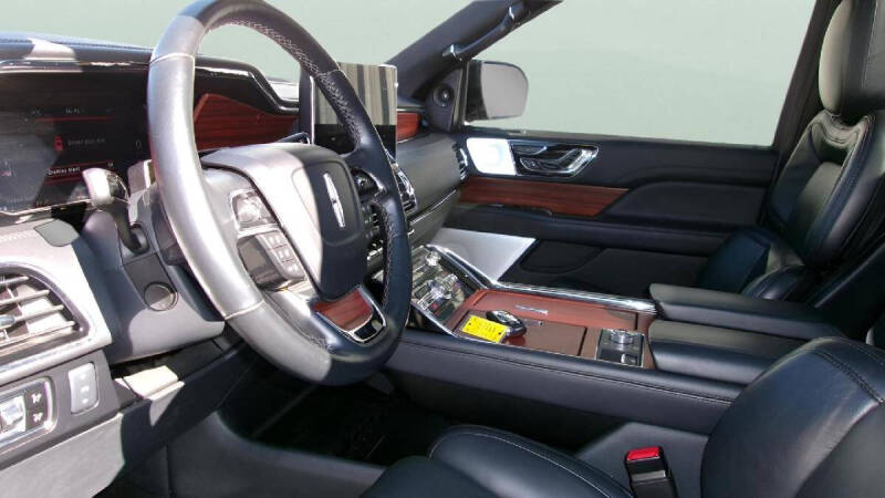 2024 Lincoln Navigator L Reserve