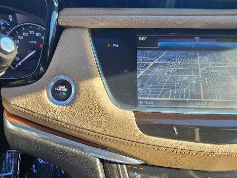 2017 Cadillac XT5 Platinum