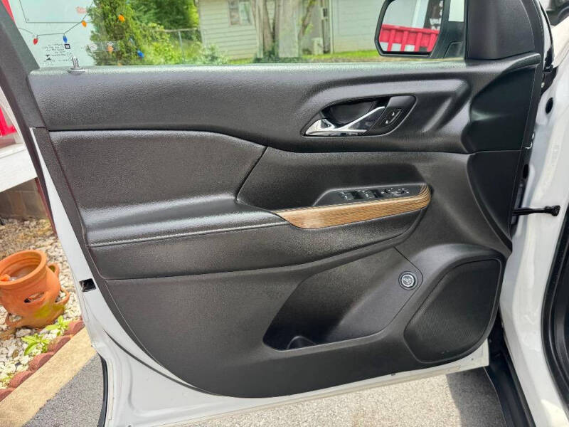 2018 GMC Acadia SLE-2