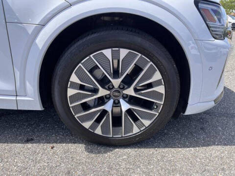 2024 Audi Q8 e-tron quattro Prestige