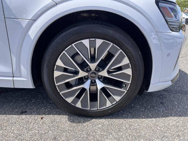 2024 Audi Q8 e-tron quattro Prestige