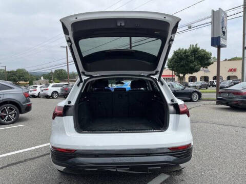 2024 Audi Q8 e-tron quattro Prestige