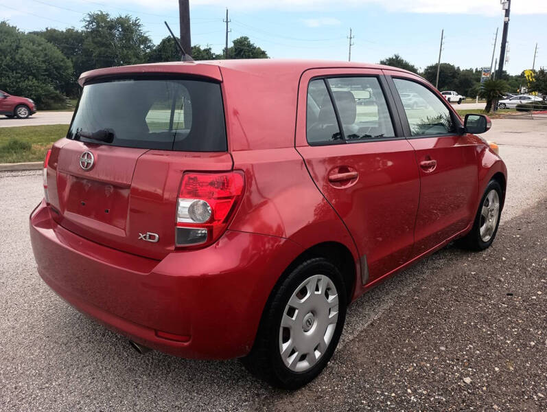 2008 Scion xD