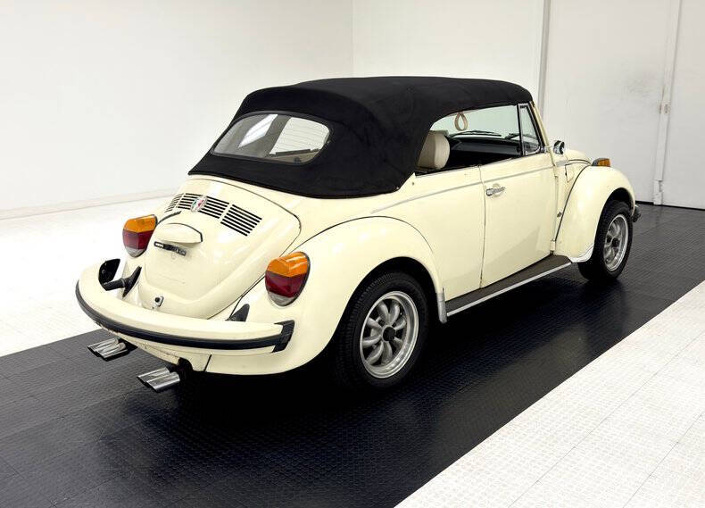 1977 Volkswagen Super Beetle