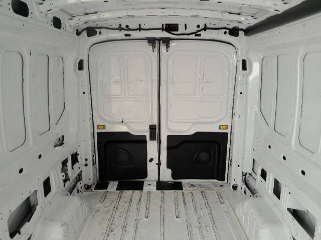 2025 Ford Transit 250