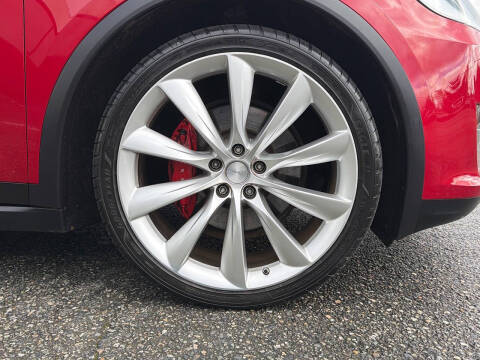 2016 Tesla Model X P90D