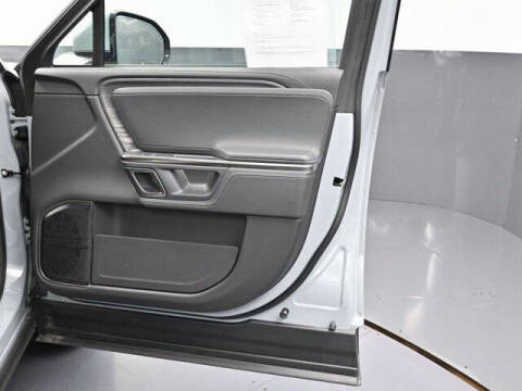 2022 Rivian R1S Launch Edition