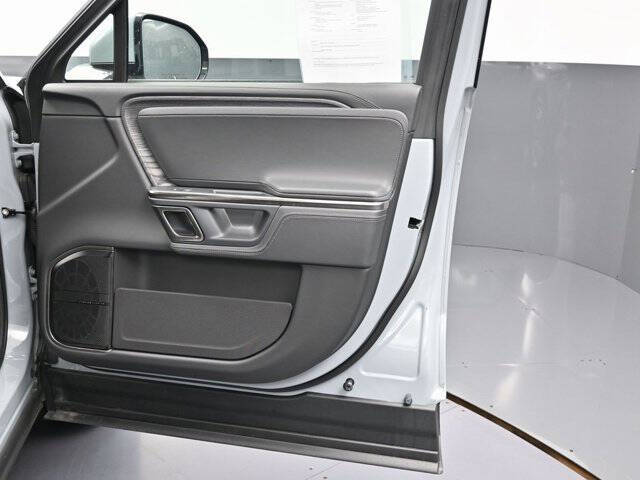 2022 Rivian R1S Launch Edition