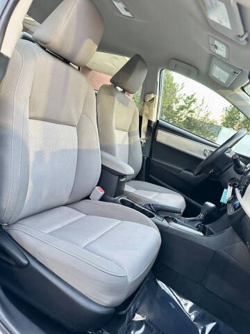 2015 Toyota Corolla LE