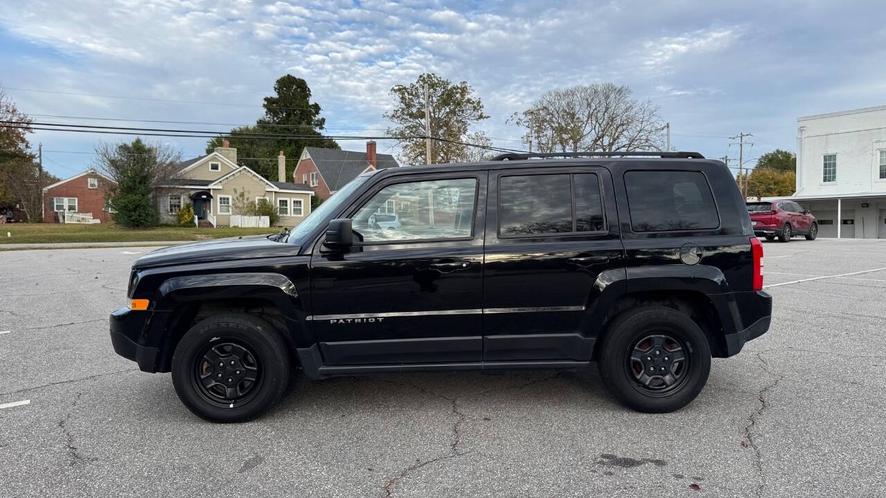 2016 Jeep Patriot for sale at Caropedia in Dunn, NC