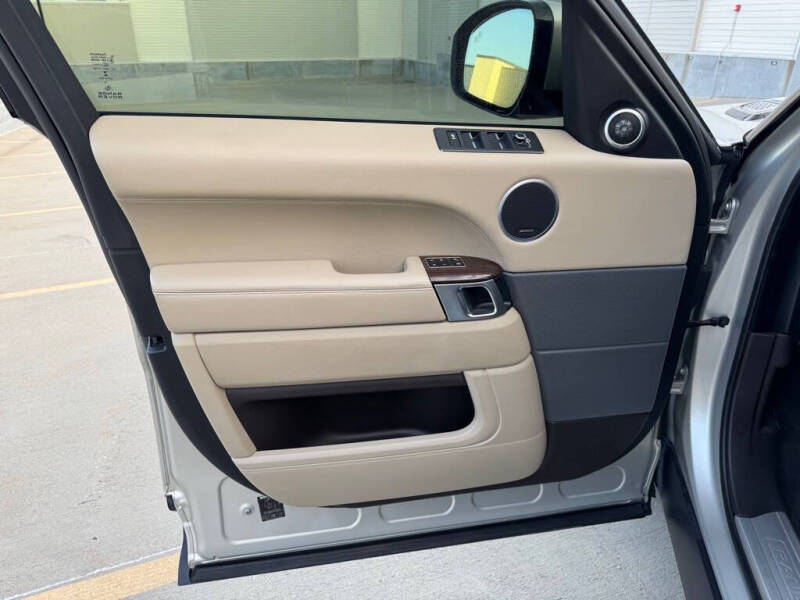 2014 Land Rover Range Rover Sport HSE