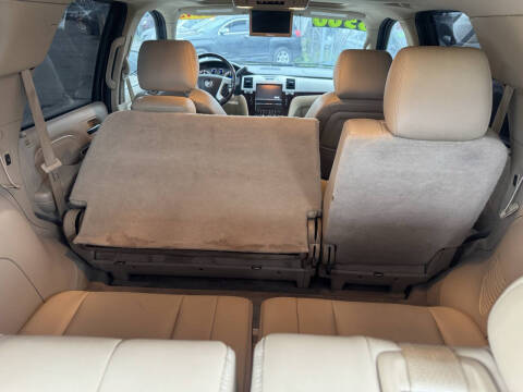 2013 Cadillac Escalade Luxury