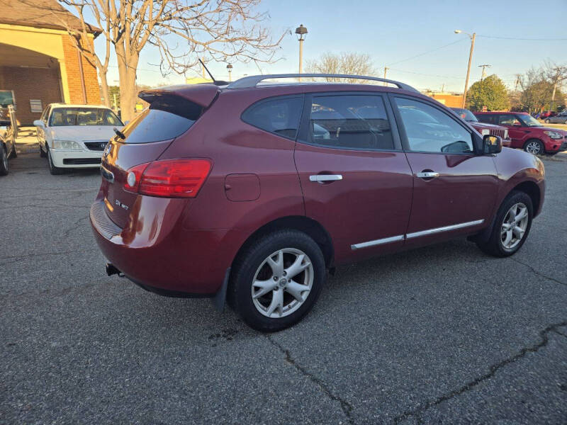 2011 Nissan Rogue SV