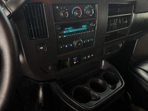 2016 Chevrolet Express LT 3500