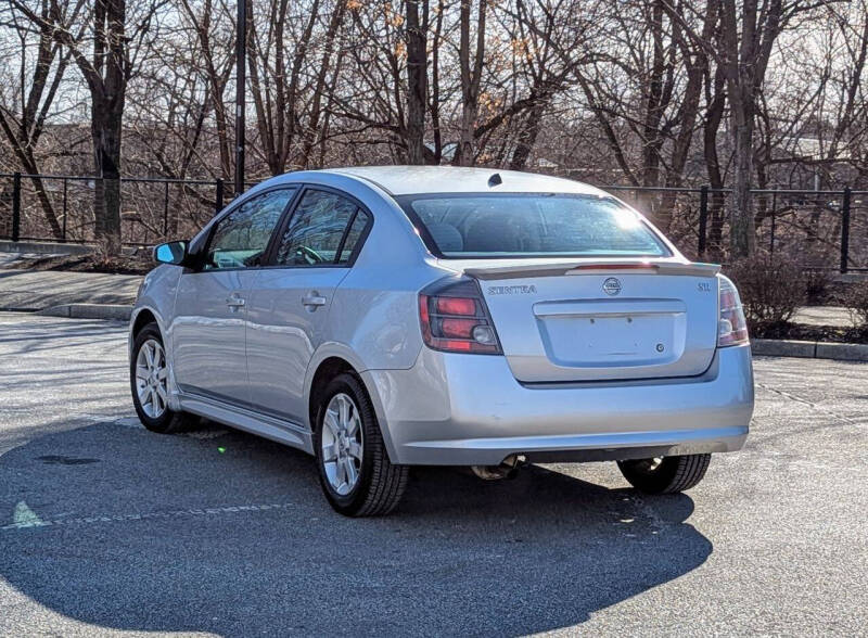2010 Nissan Sentra 2.0 SR