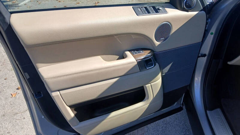 2017 Land Rover Range Rover Sport HSE