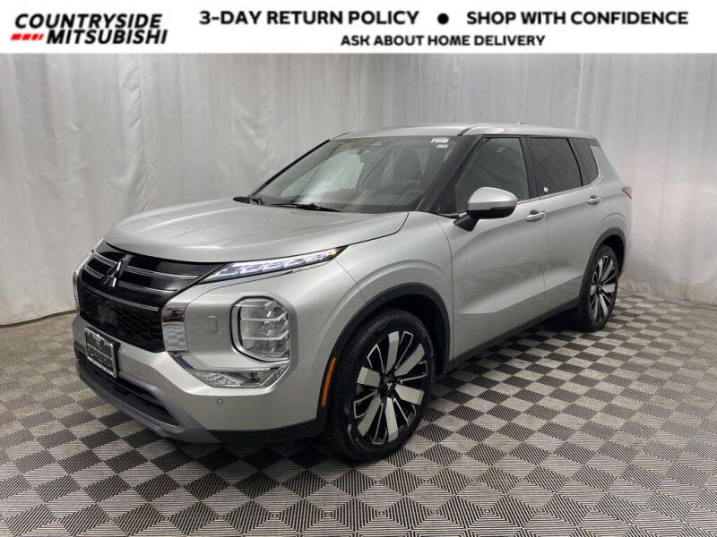 2025 Mitsubishi Outlander SE