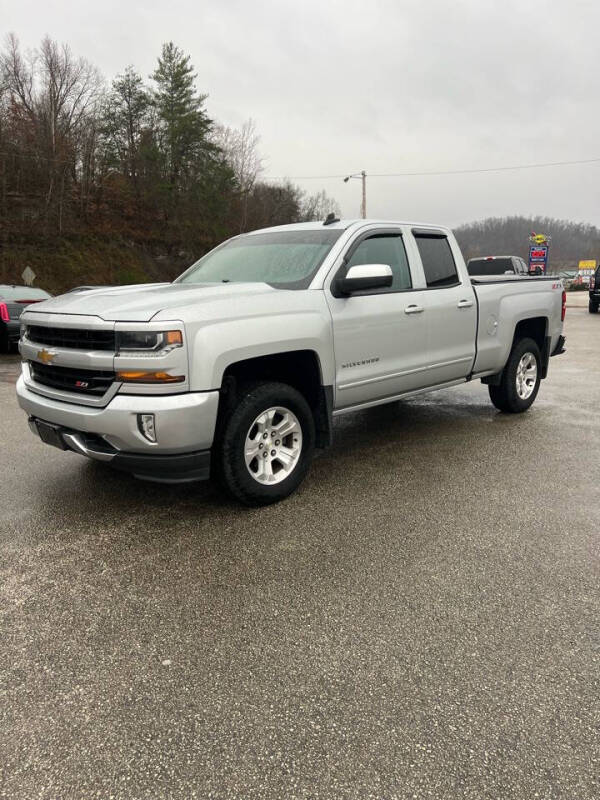 Chevrolet Silverado 1500's photo