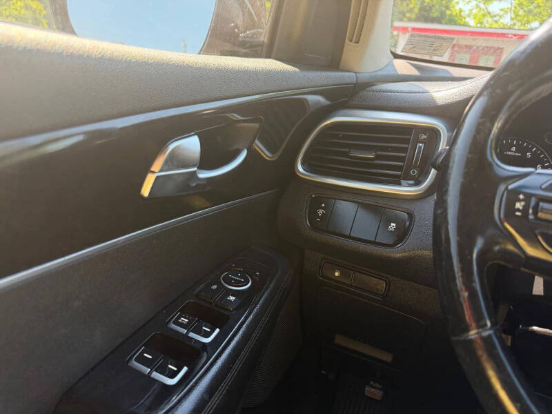 2016 Kia Sorento EX V6