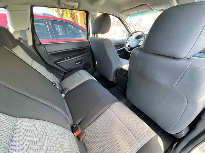 2010 Jeep Grand Cherokee Laredo