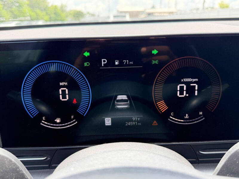 2025 Hyundai Kona SEL