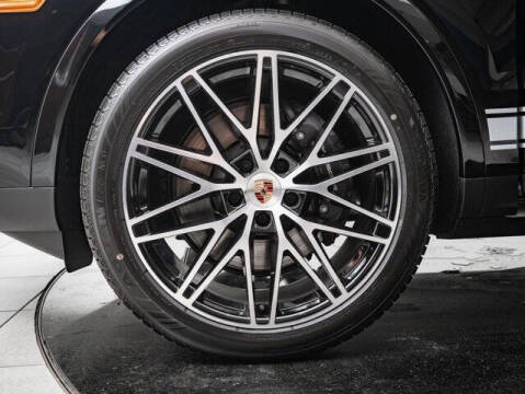 2025 Porsche Cayenne Coupe