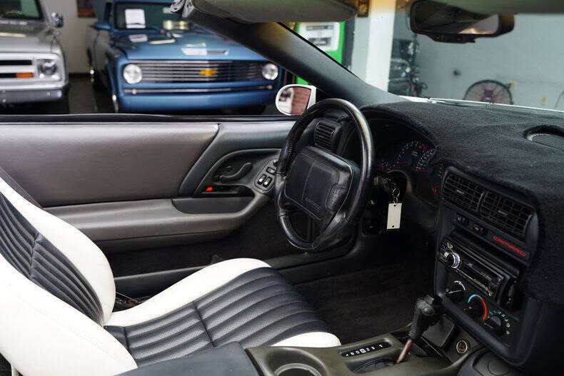 1999 Chevrolet Camaro