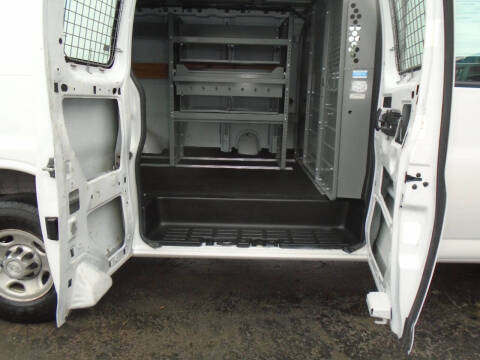 2017 Chevrolet Express 2500