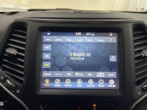 2022 Jeep Cherokee Latitude Lux