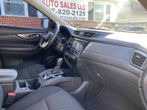 2017 Nissan Rogue SV