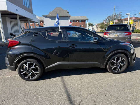 2018 Toyota C-HR XLE Premium