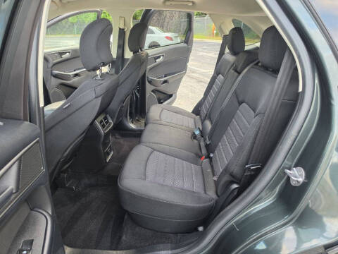 2015 Ford Edge SE