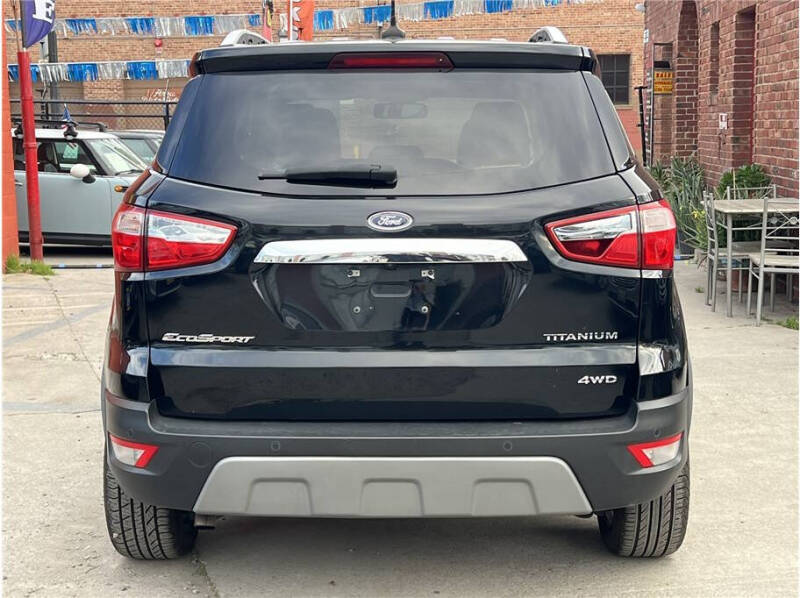 2020 Ford EcoSport Titanium