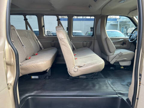 2013 Chevrolet Express LS 3500