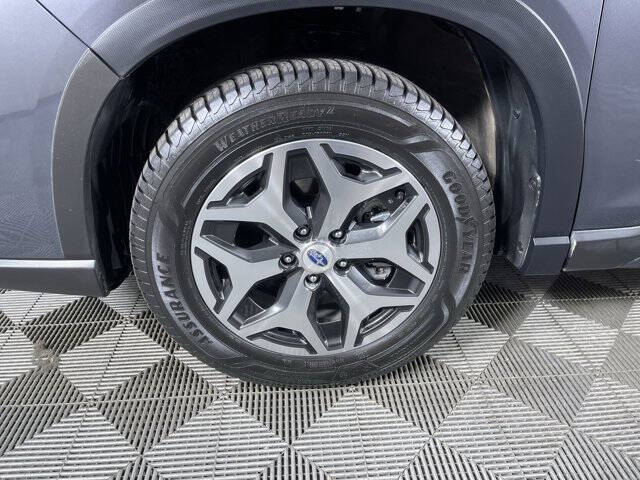 2022 Subaru Forester Premium