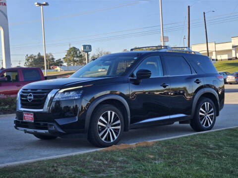 2024 Nissan Pathfinder Platinum