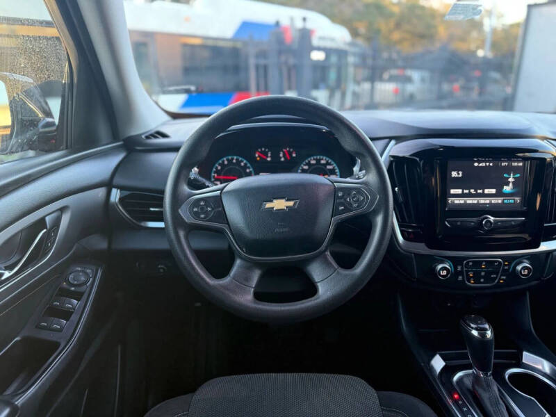 2019 Chevrolet Traverse LS