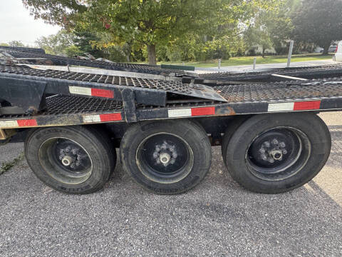 2023 Kaufman PRO SERIES EZ LOADER 4