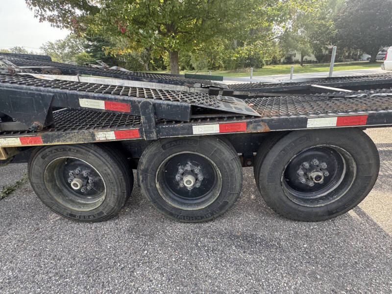 2023 Kaufman PRO SERIES EZ LOADER 4