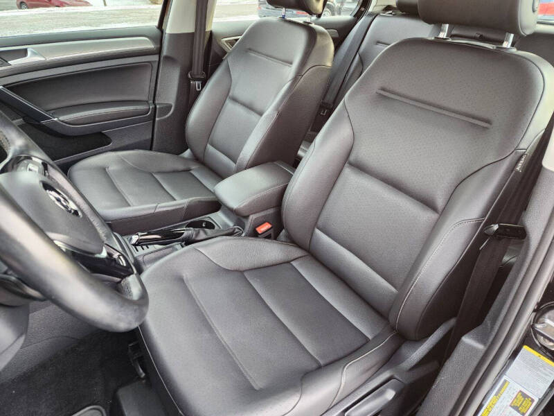 2015 Volkswagen Golf TSI SEL