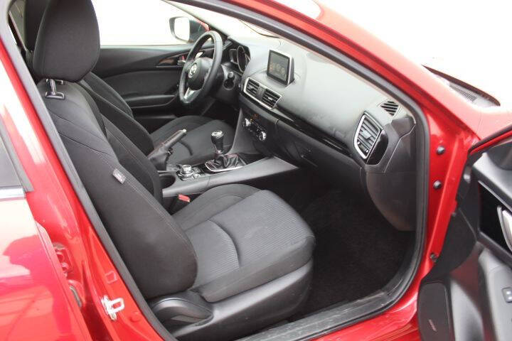 2016 Mazda MAZDA3 i Grand Touring