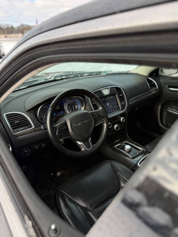 2018 Chrysler 300 Limited